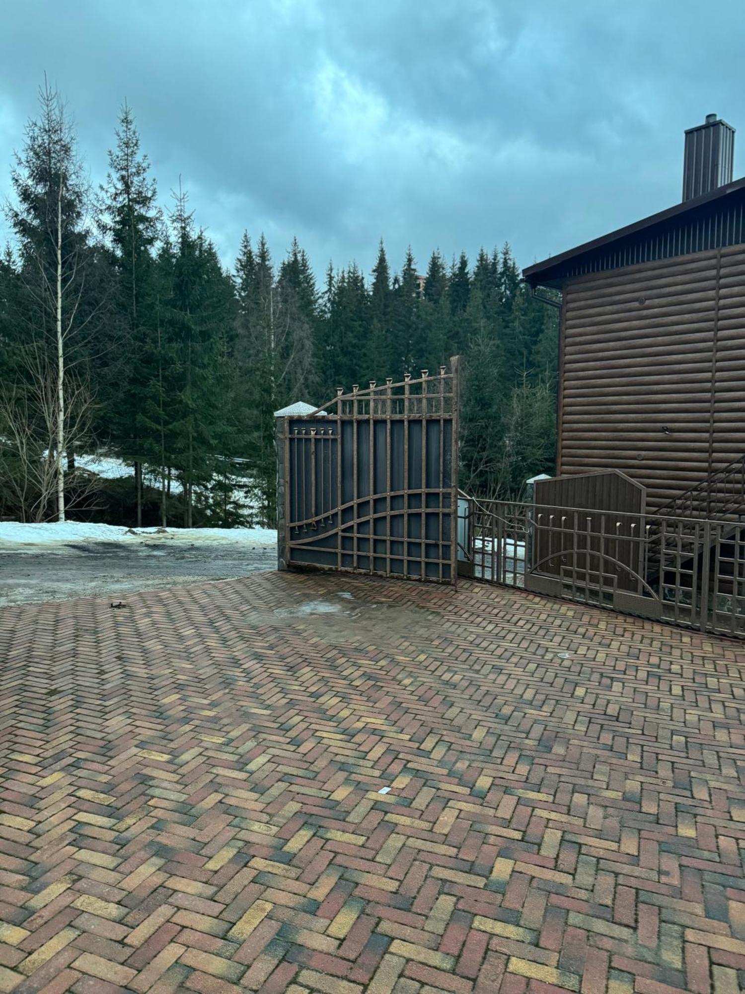 Садиба Mishel Jablunyzja Exterior foto